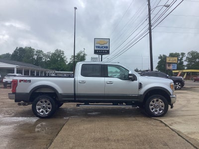 2017 Ford Super Duty F-250 SRW Lariat