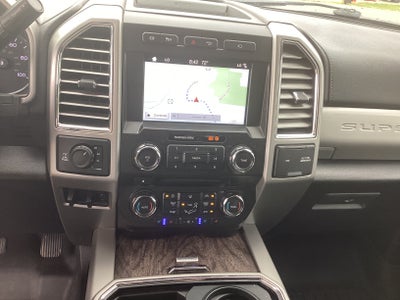 2017 Ford Super Duty F-250 SRW Lariat