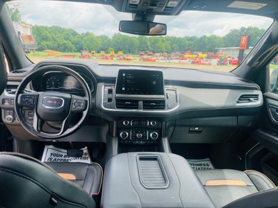 2022 GMC Yukon XL AT4