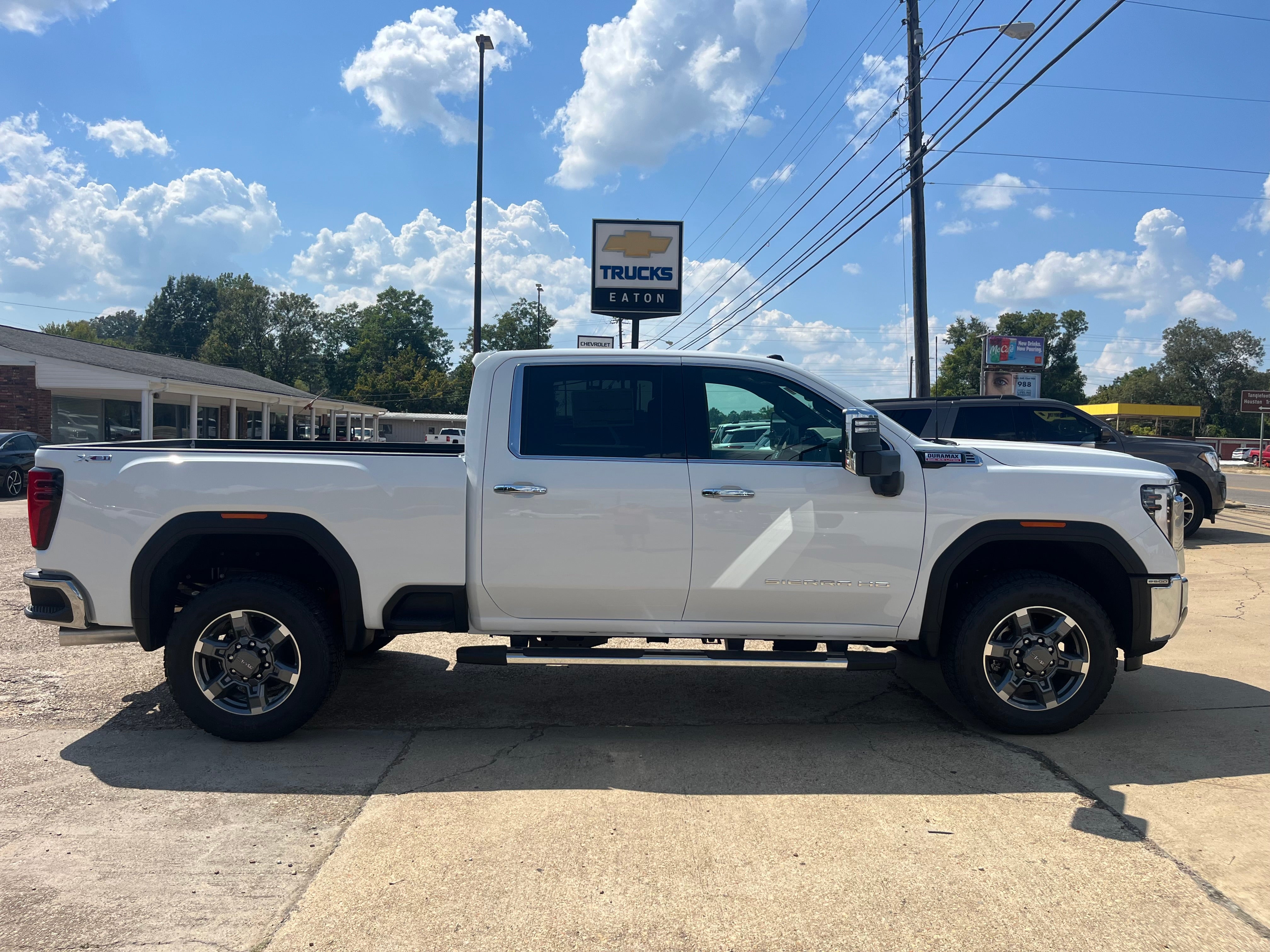 2026 GMC Sierra 2500 HD SLT