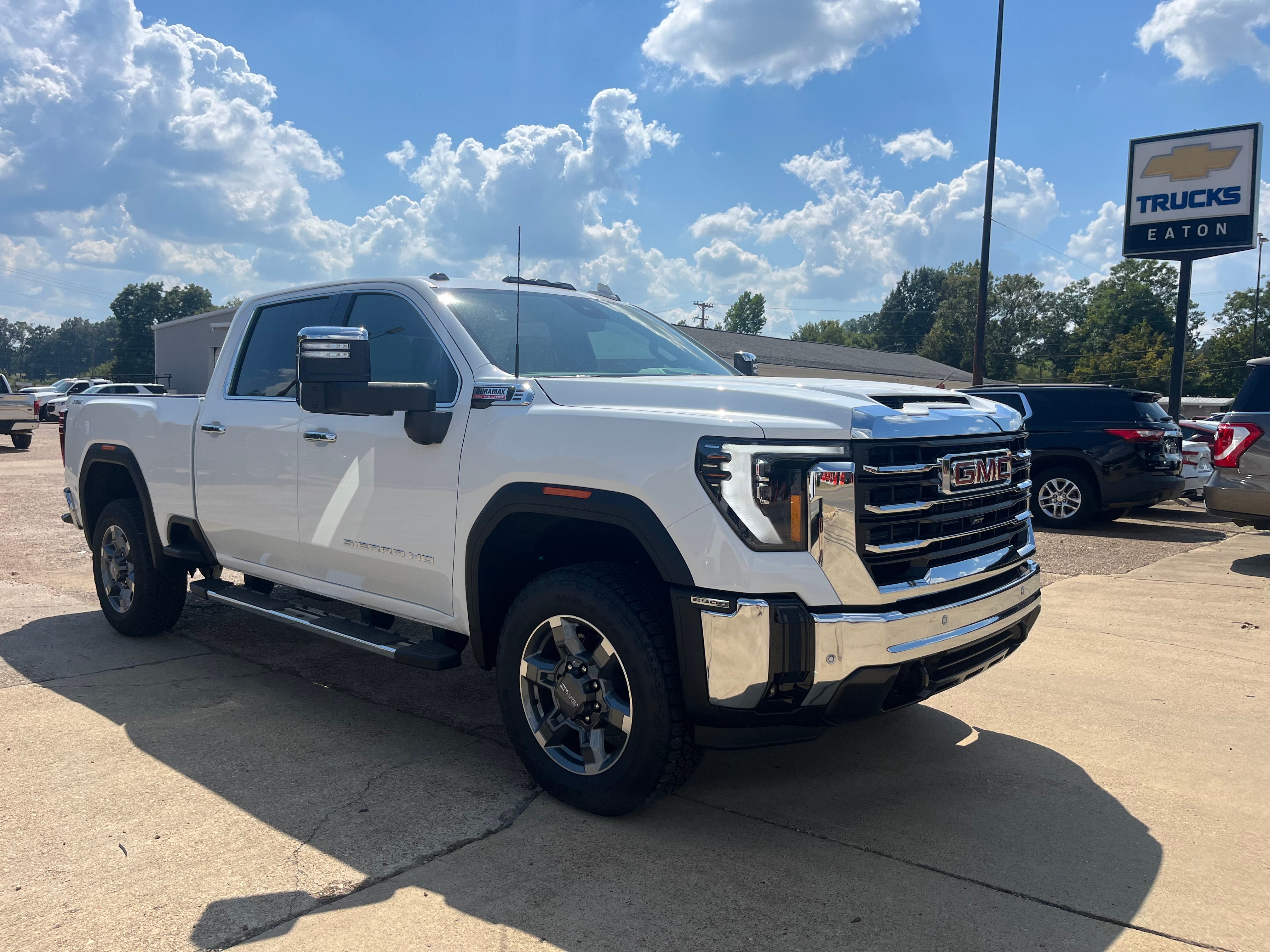 2026 GMC Sierra 2500 HD SLT