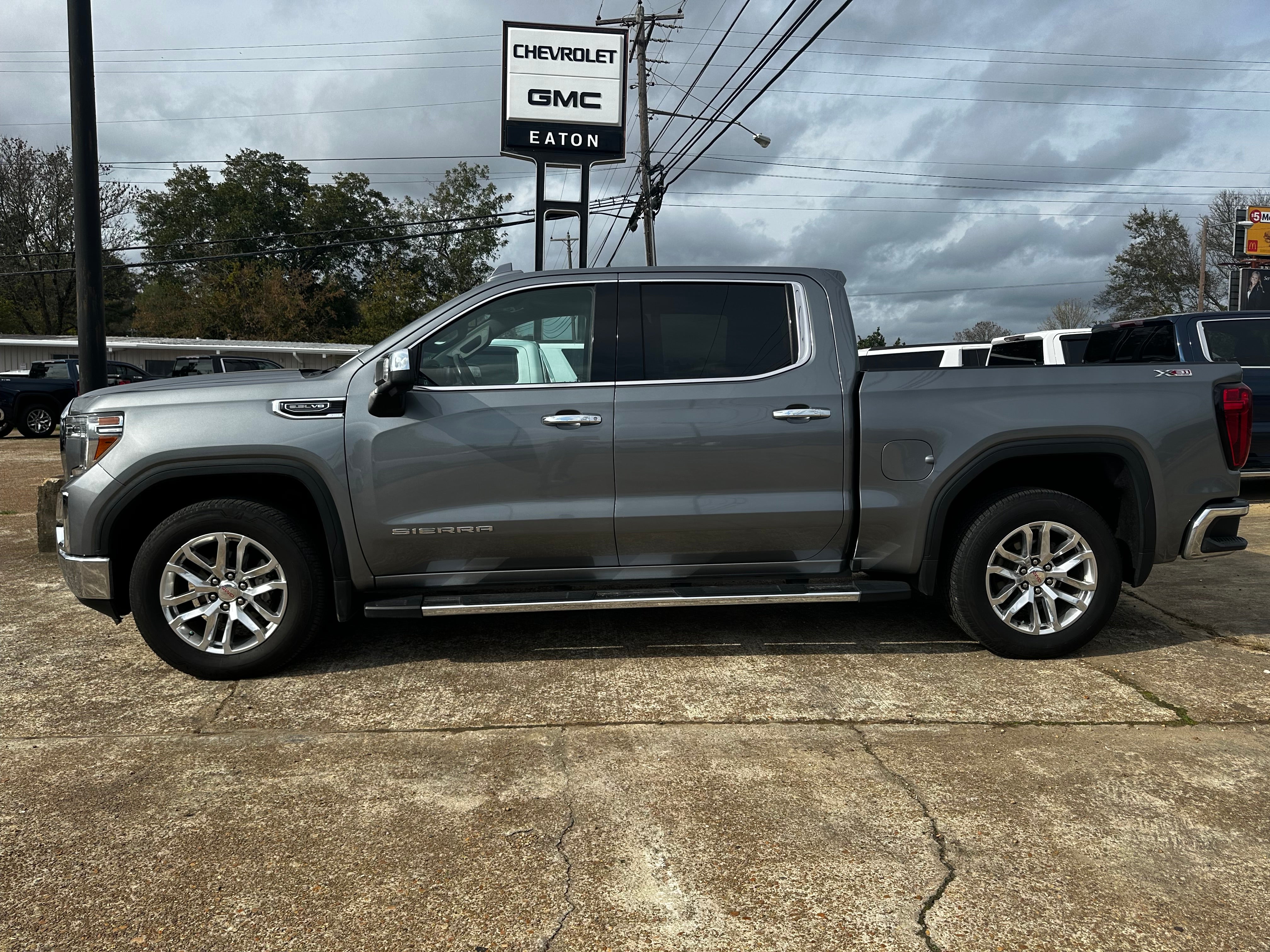 2020 GMC Sierra 1500 SLT